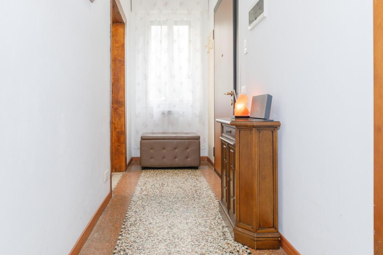 Gozzi House - Comoda Casa - Free Parking - Easy To Venice! Mestre Exterior foto